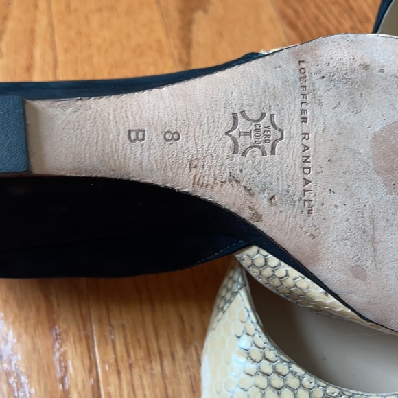 Comfortable and gorgeous wedges , size 8 - Picture 6 of 6